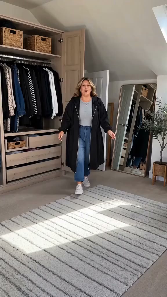 Limited Time 50% Off! Plus Size | Women's Mid-Length Hooded Everyday Jacket