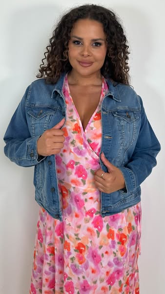 Anúncio de CurveWow