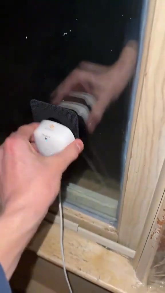 Crystal-clear security 2K camera