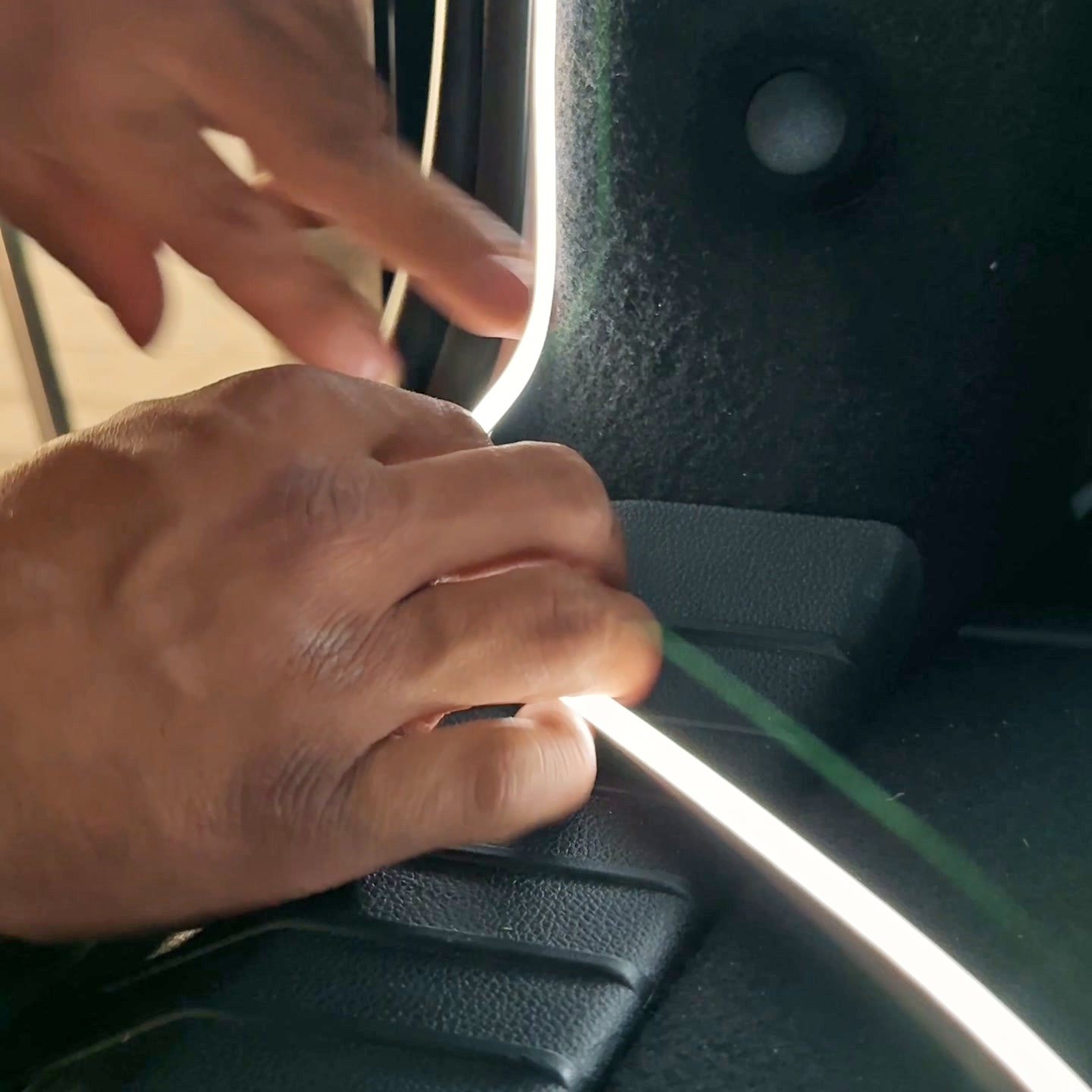 Ilumine a Sua Bagageira LED Universal para Bagageira 5% Desconto | Código PT27 Envio Grátis em 24h Loja Nº1 em Portugal