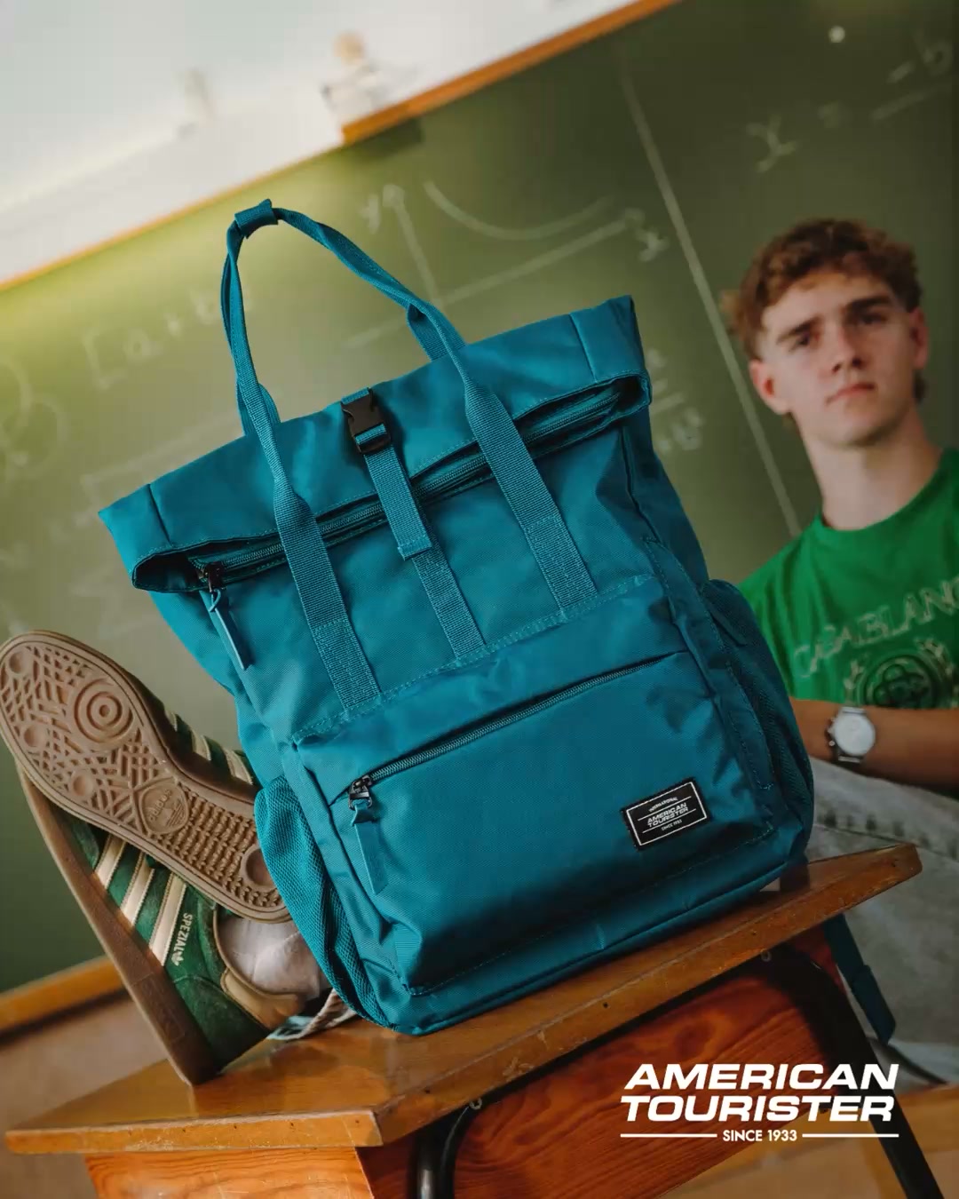 Mochila Urban Groove Tote 15.6" Azul Oceano