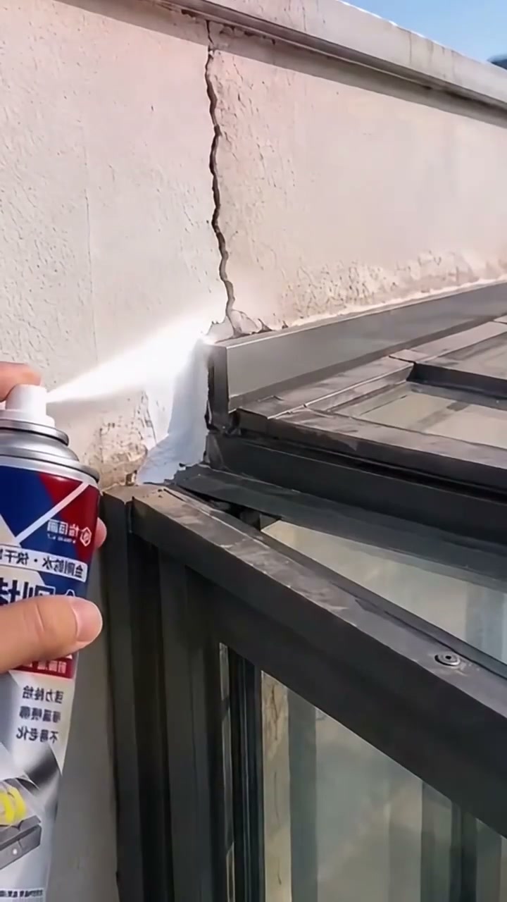 Portable Leak Repair Sealing Spray