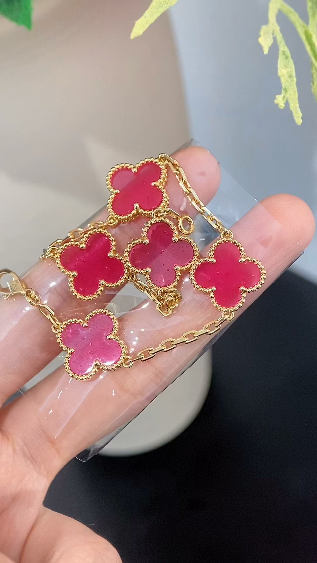 Anúncio de Oakjuri.Elegance-jewel