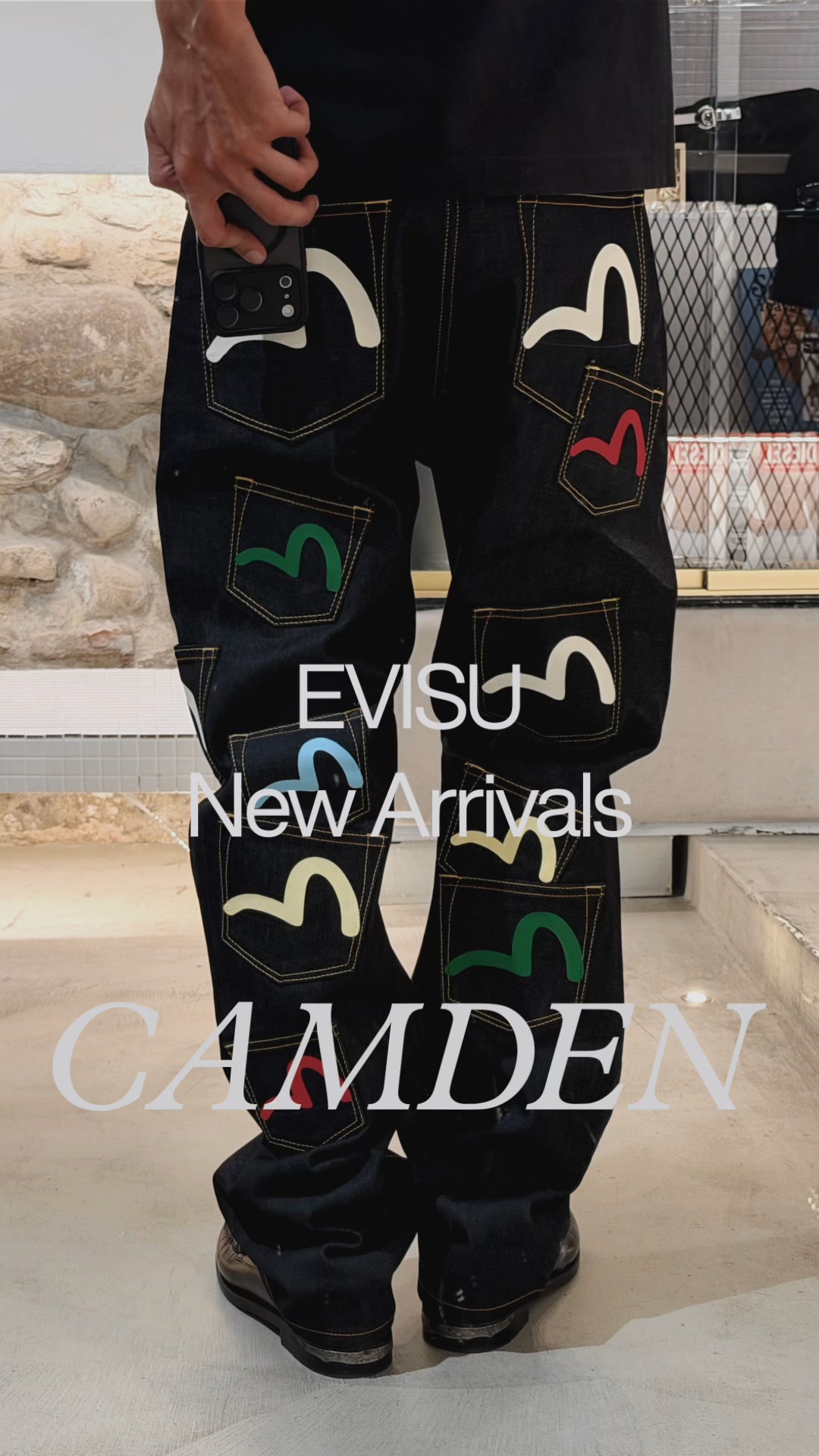 Scopri la collezione Evisu
