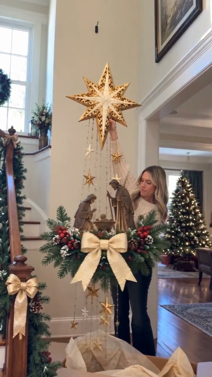 Bethlehem Star of Faith – Lighted Nativity Wall Decor