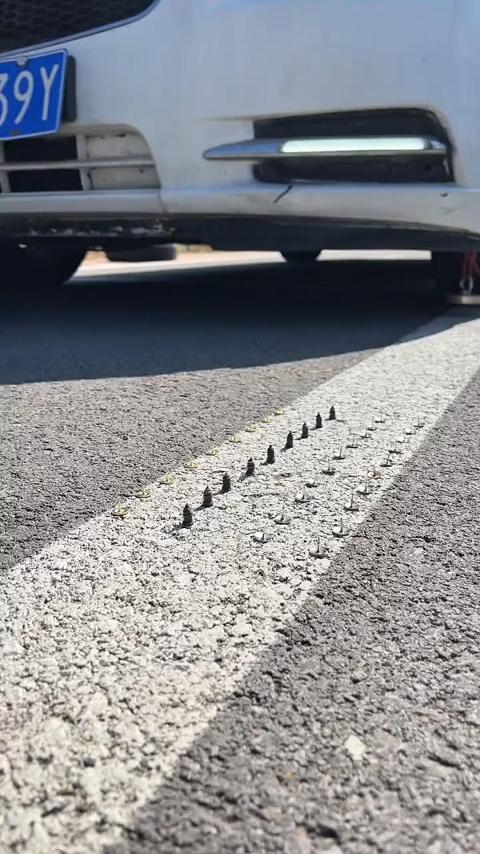 Vacuum Tire Mending Nail