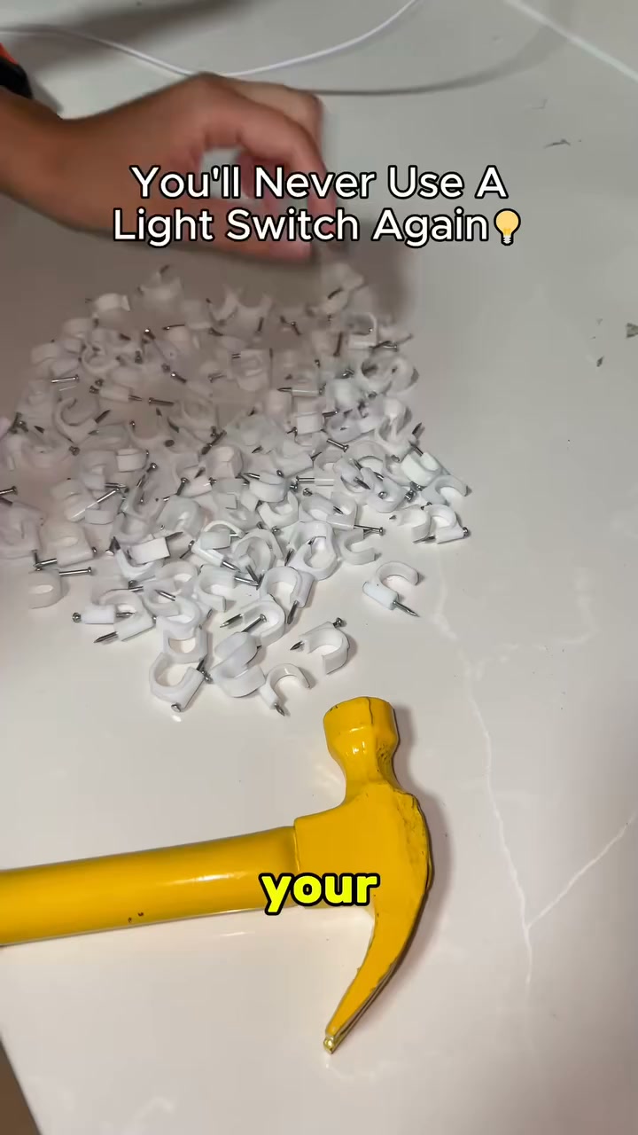 Punch-free Smart Sensor Magnetic Rechargeable LED Lights