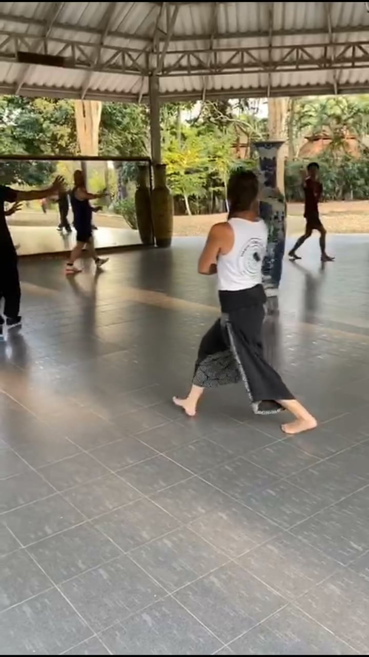 Walk the 8 Trigrams in Vietnam
