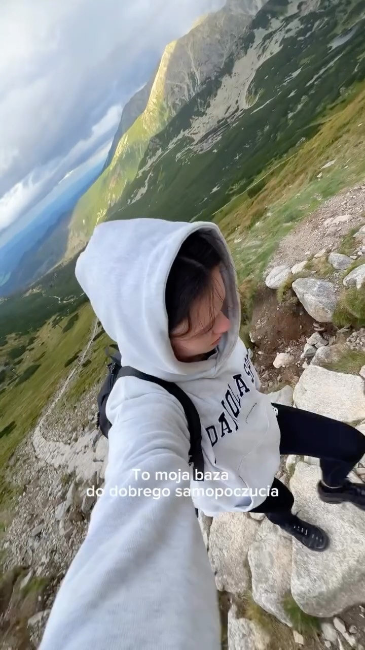 Anúncio de baja.weganskacukiernia