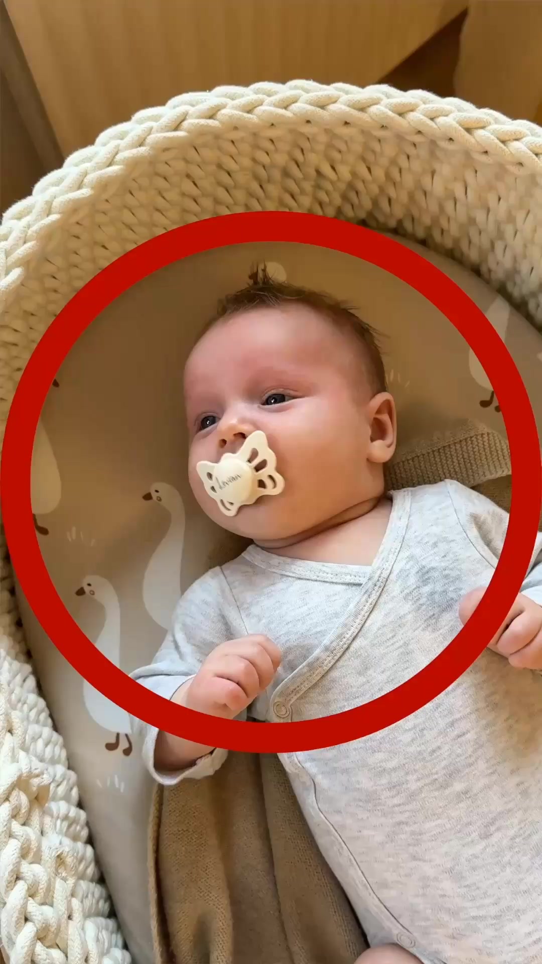 What midwives discovered about pacifier acceptance.