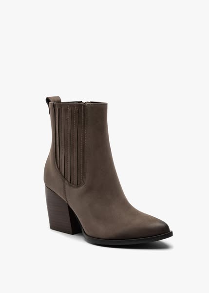 Sztyblety nubukowe w kolorze taupe na klocku 8 cm - R.Polański 1334 Taupe Nubuk
