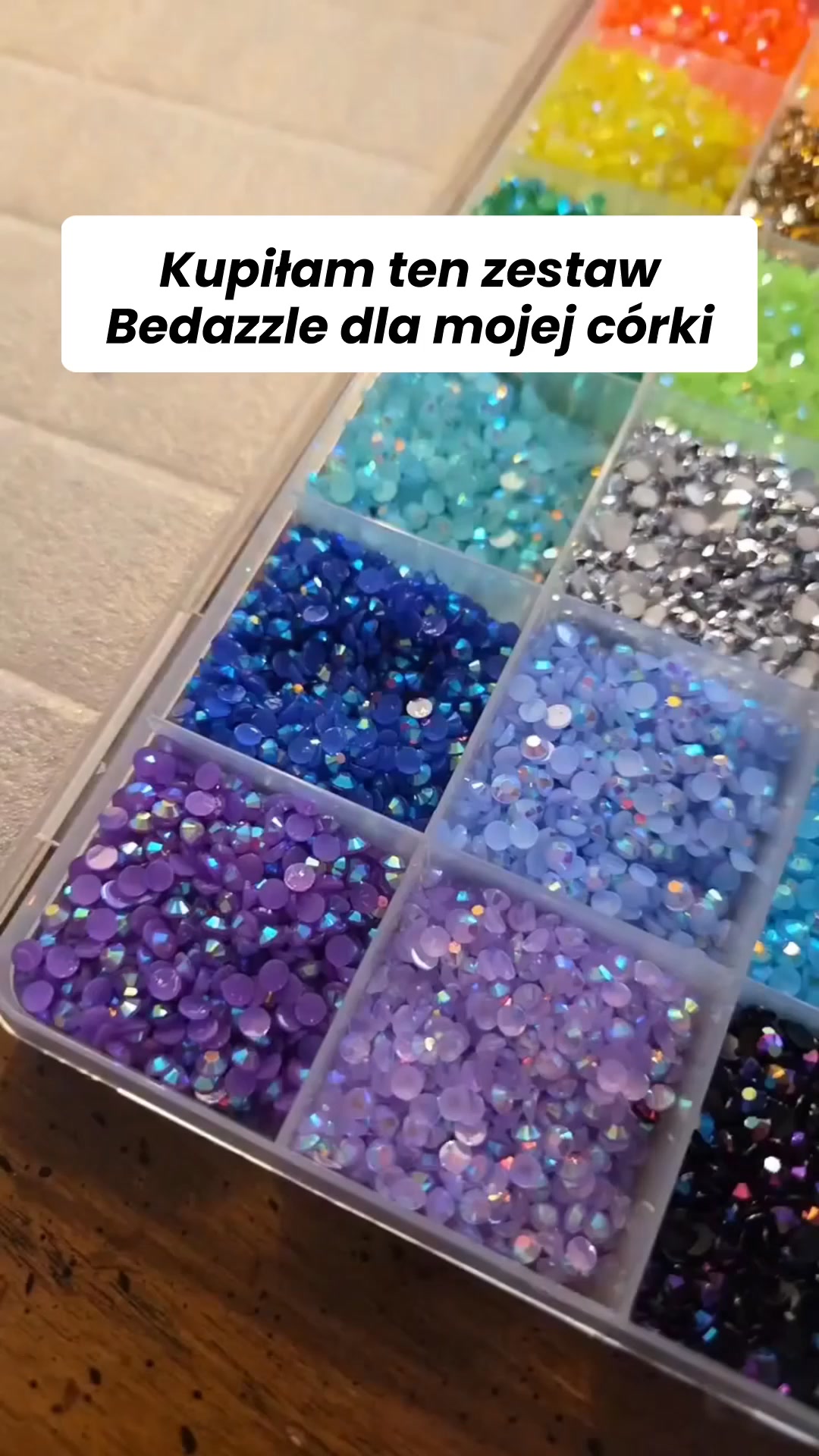 Zestaw Bedazzle – 48 000 cyrkonii w 60 kolorach