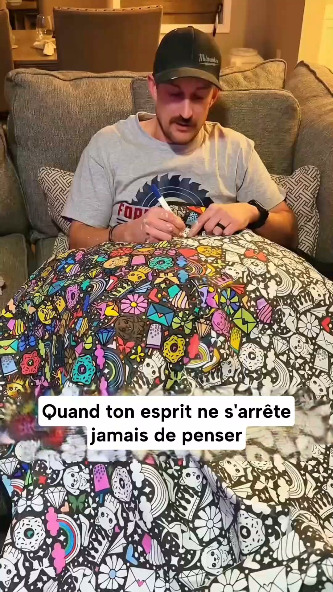 De l’œuvre d’art à votre couverture préférée.