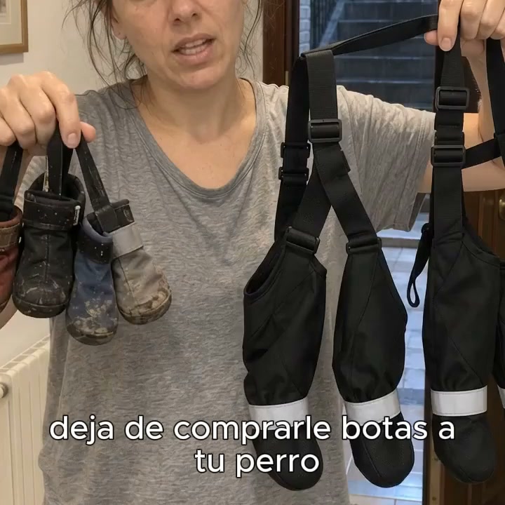 No son botas. No se caen.
Cubre las 4 patas enteras
Adiós a las botas que se pierden
Patas limpias después de cada paseo