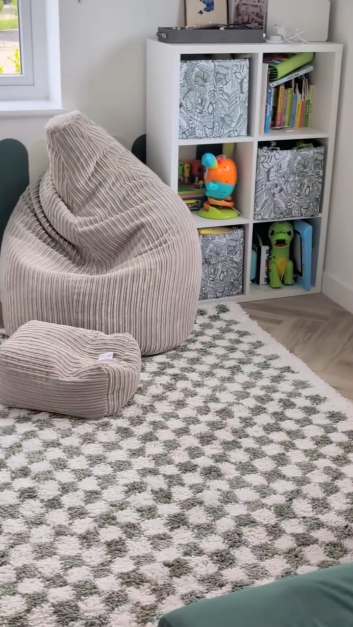 Anúncio de The Rugs