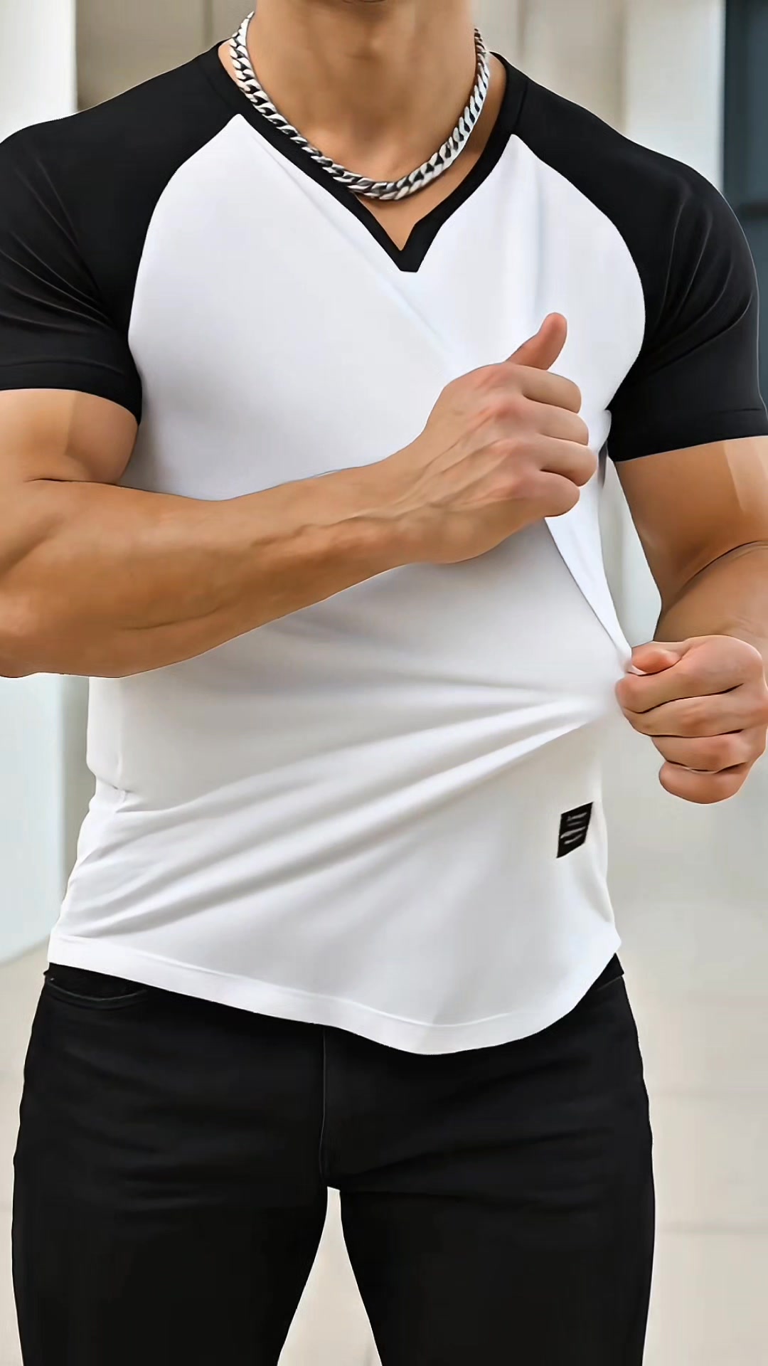 The $21.99 Shirt That’s Replacing High-End Brands.