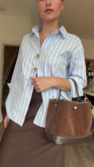 Transform Your Outfit in Seconds
