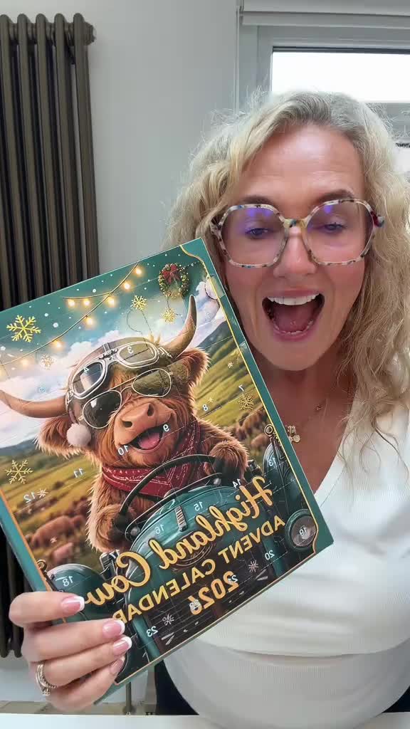 2026 Highland Cow 24-Day Advent Calendar Blind Box Set