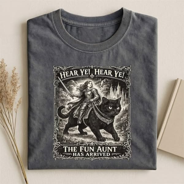 Magmoo Fun Aunt Knight Riding Black Cat T-shirt
