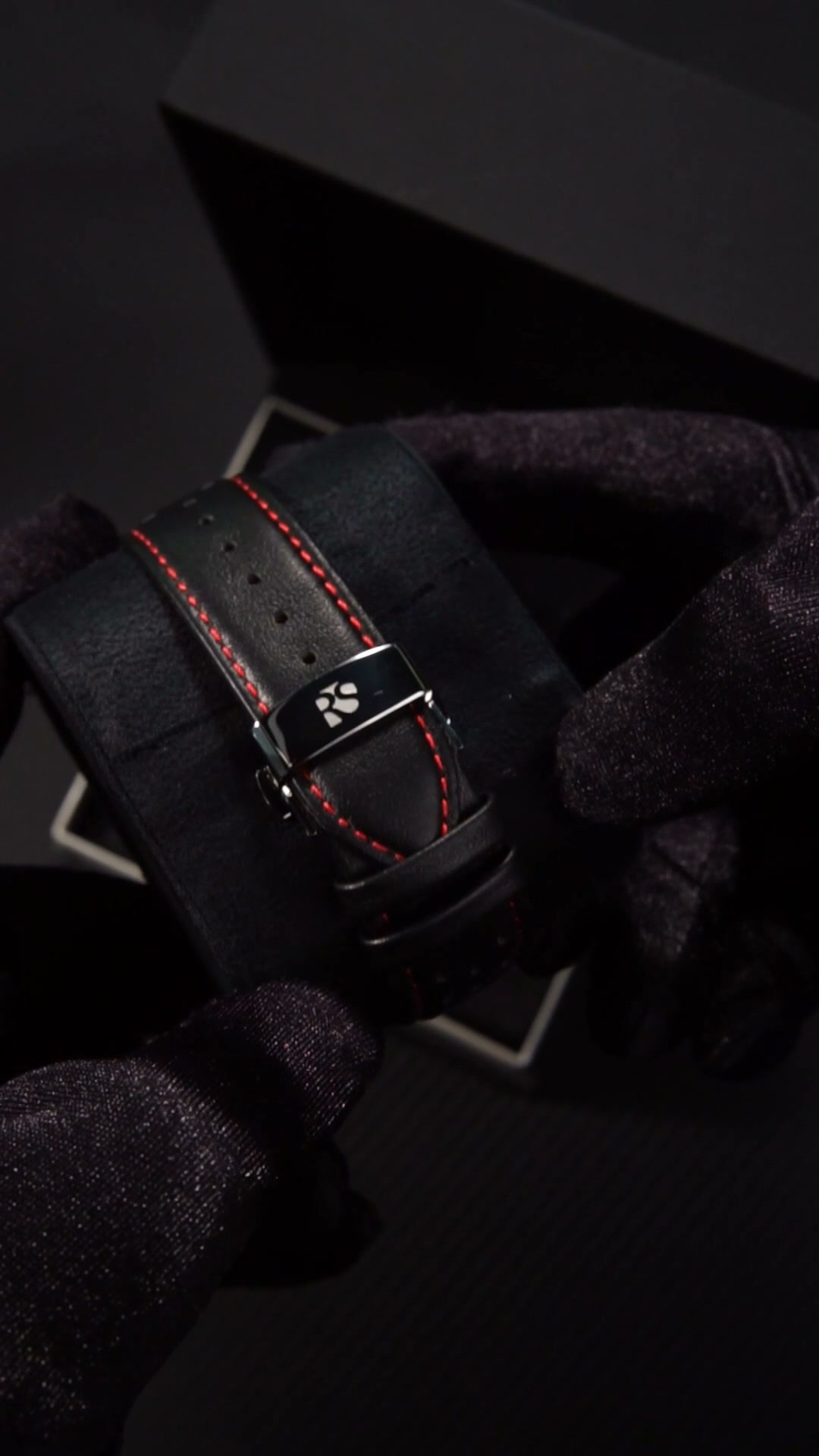 Your Daily Bull Head Chrono-15% OFF First