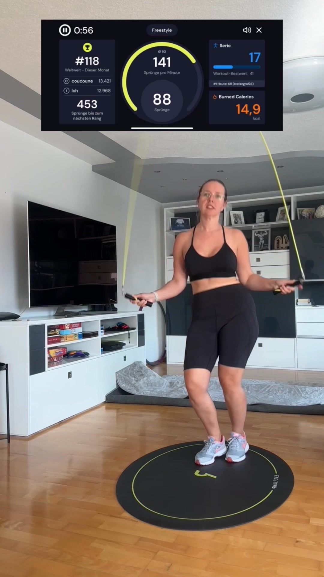 Es ist an der Zeit, dass du dich in Fitness verliebst. Probier ein gewichtetes Springseil von Everjump aus.