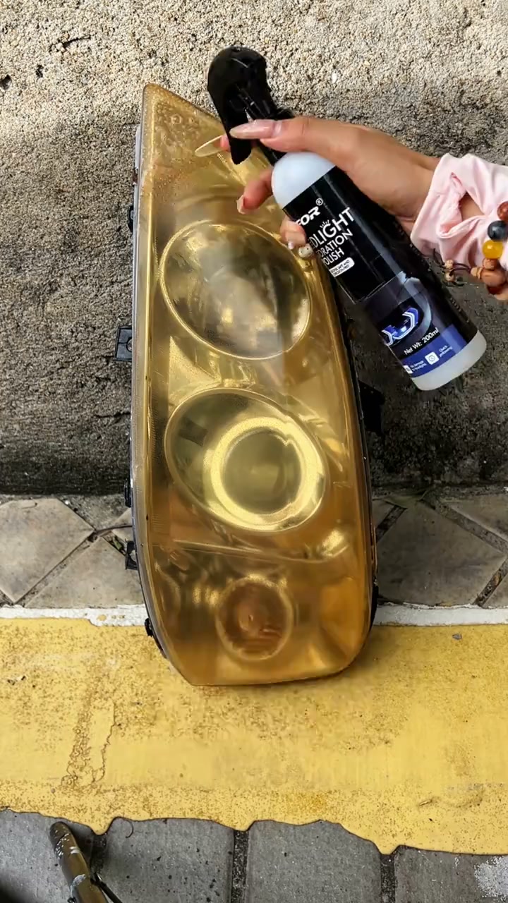 Foggy Yellow Headlights? You Don’t Need A Mechanic To Fix It