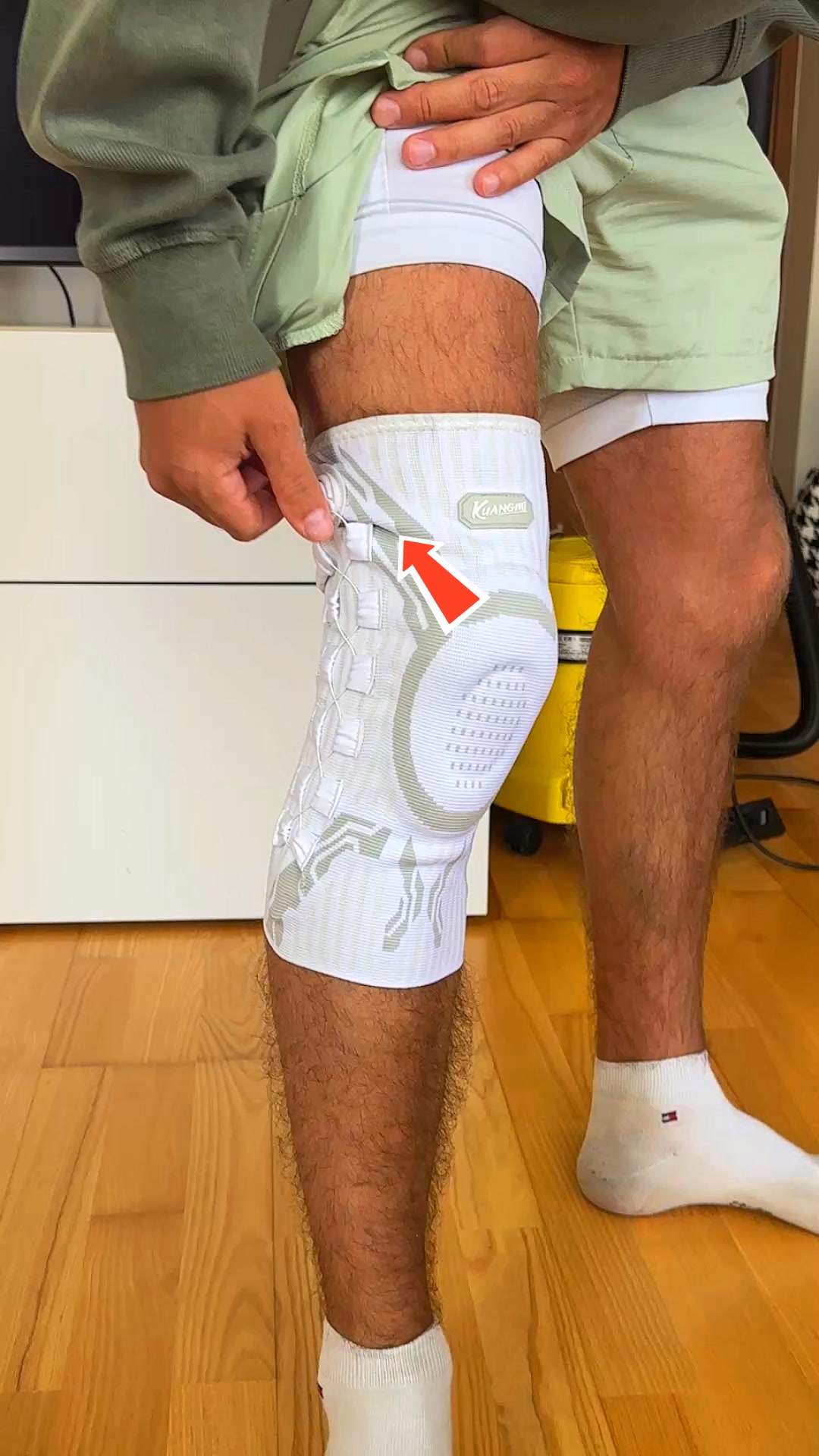KneeSystems | Check Availability