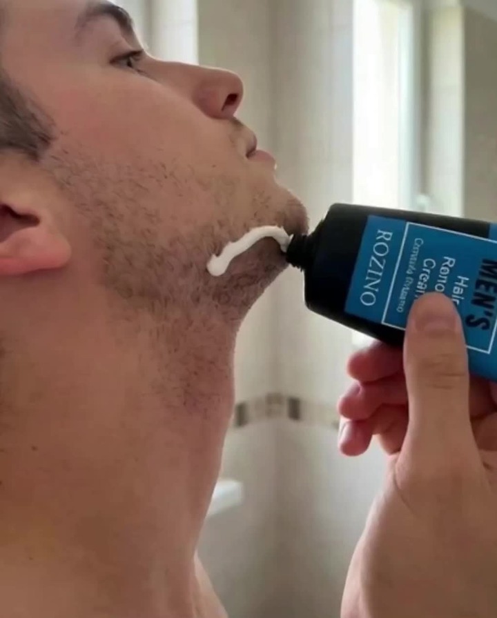 Crème dépilatoire pour hommes