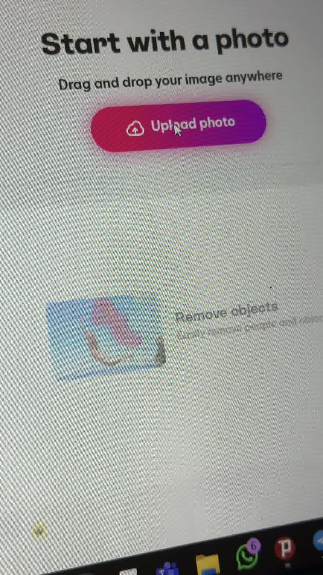 This AI photo editor app will upscale your photos!