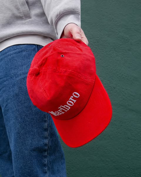 All Vintage Clothing & Accessories