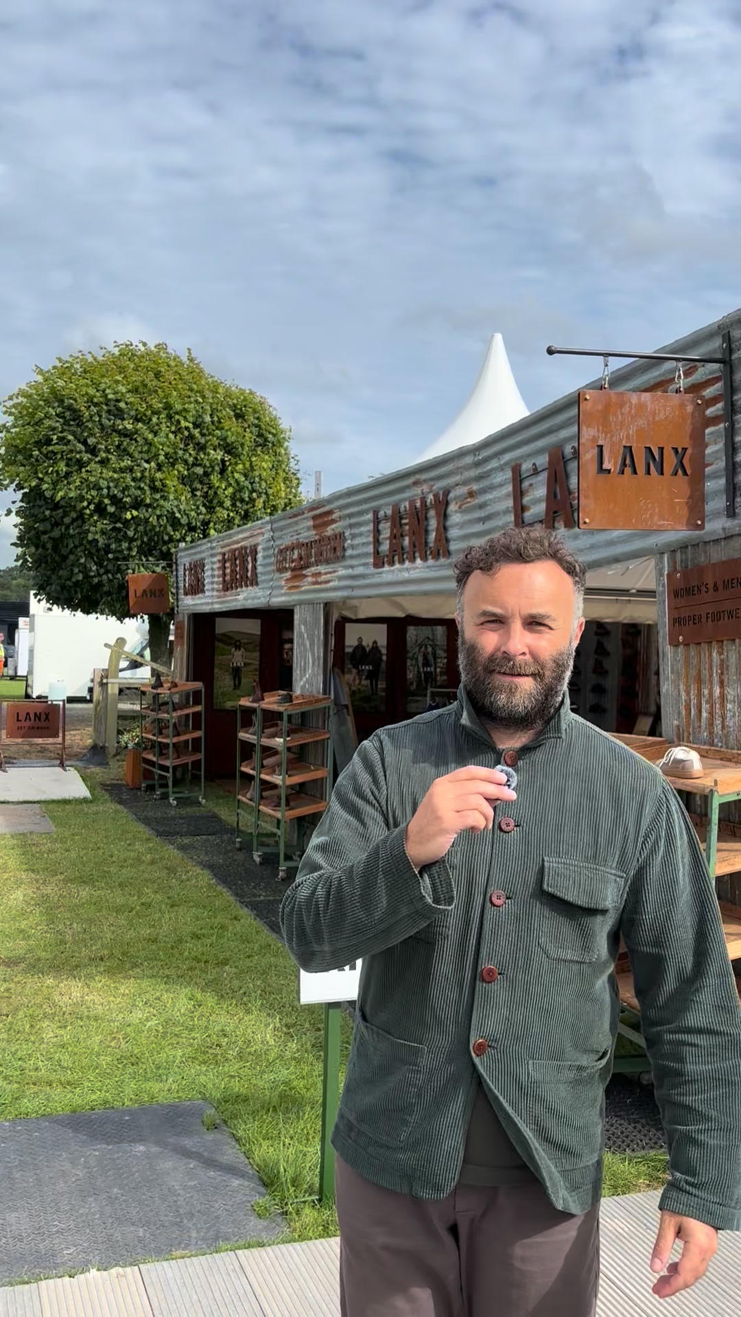 LANX Shoe Shed