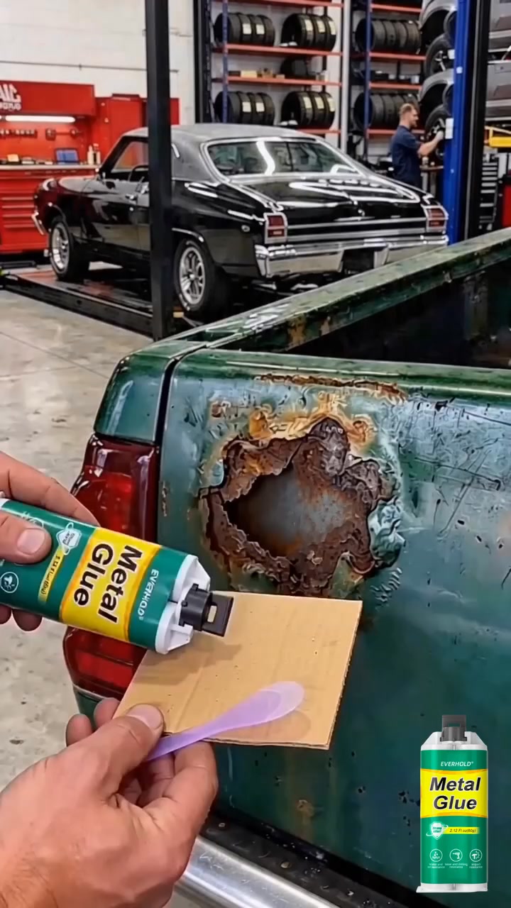 High-Strength AB Metal Repair Glue