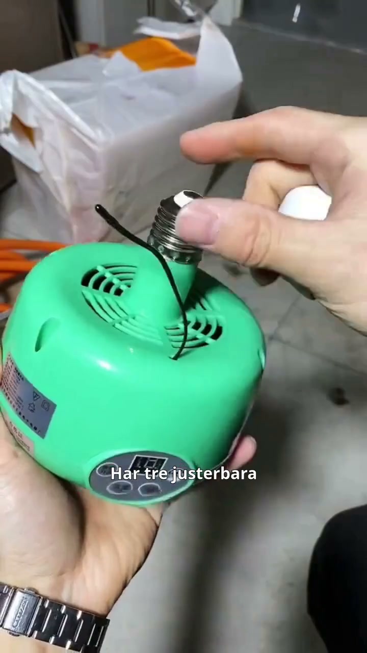 Anúncio de Crownjicke
