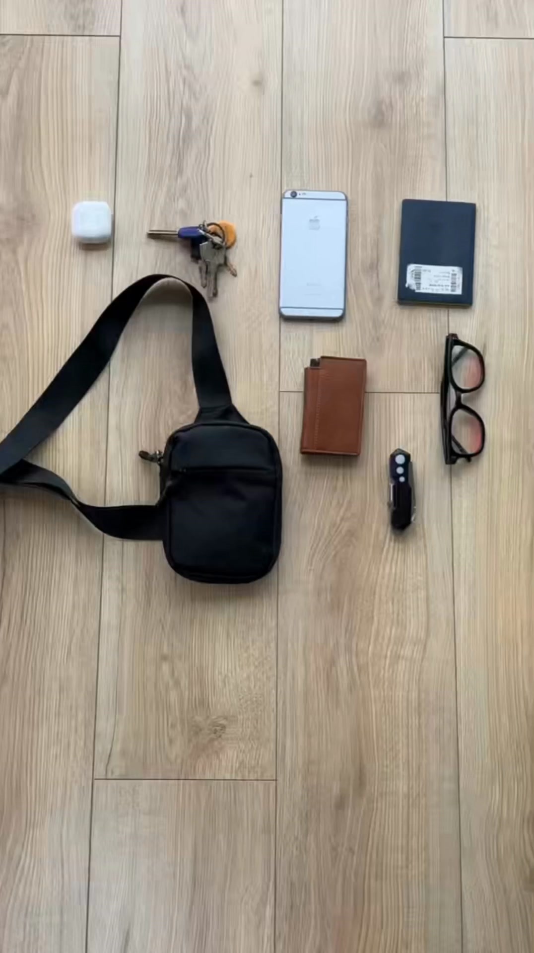 Carry Smarter With This Sling Bag
