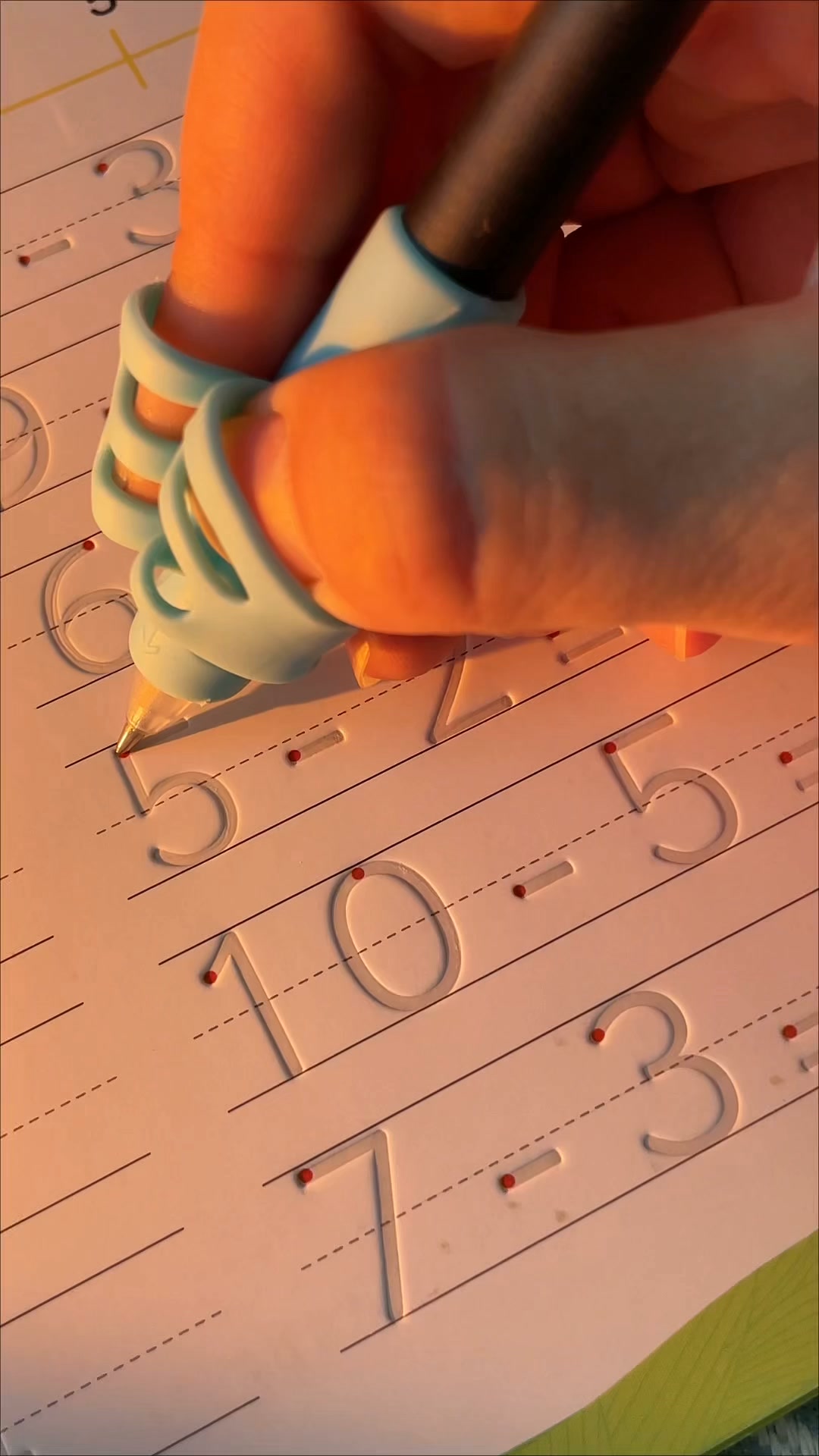 Before kindergarten—fix how they write before the wrong habits lock in.