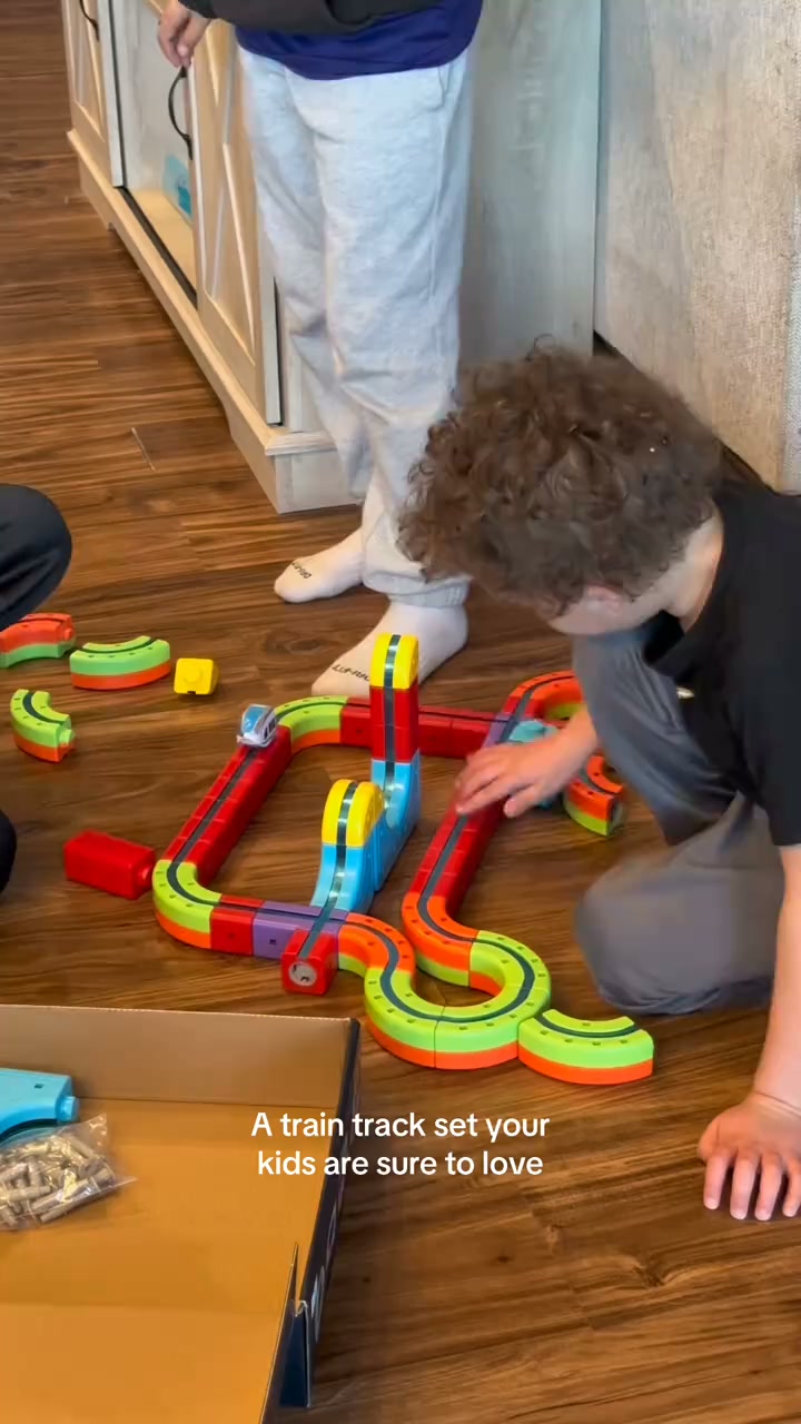 BlockRail™ | Magic Cube Train Track