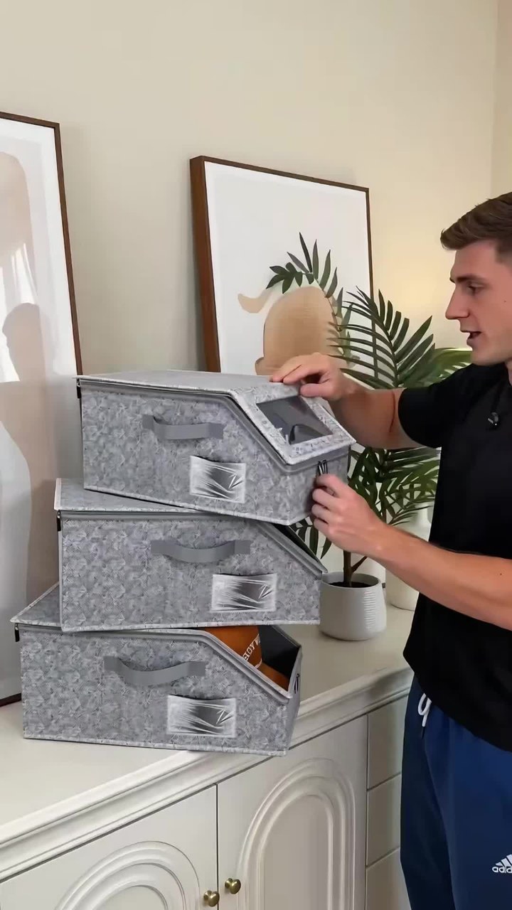Multifunctional Foldable Dust Hat Storage Box