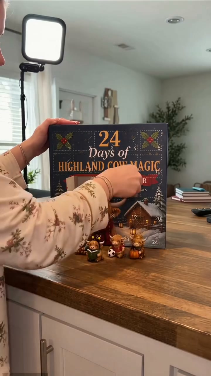 24 Days of Highland Cow Advent Calendar