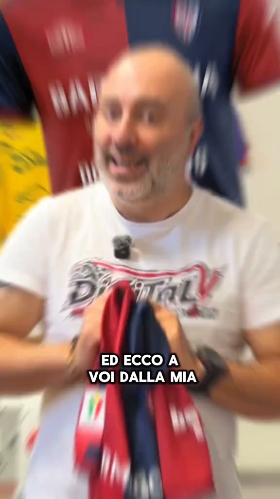 Nuove maglie da campionato spedite! Pagamento con carta di credito accettato, con tassi più vantaggiosi.