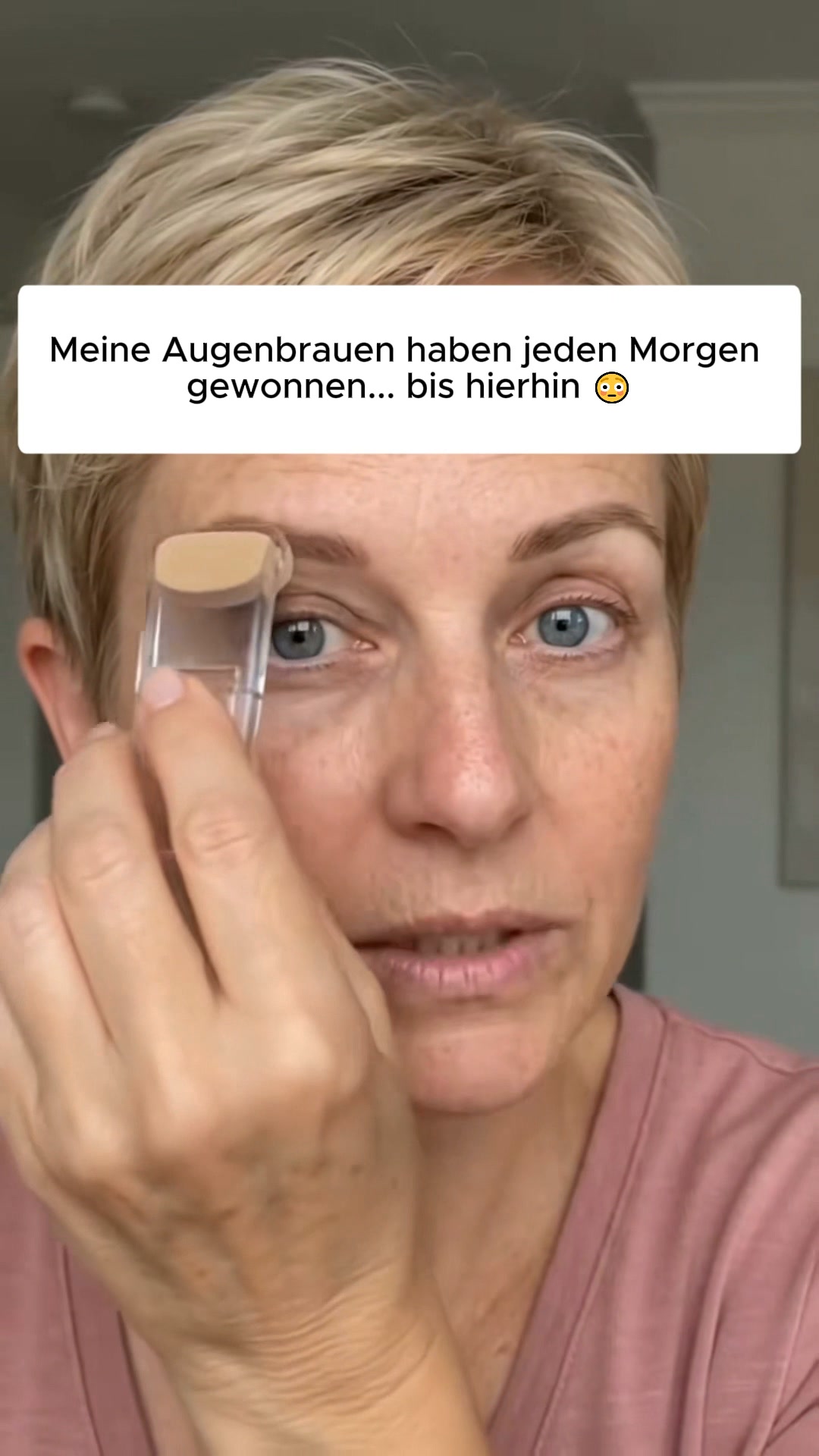 Volle Augenbrauen ohne Aufwand