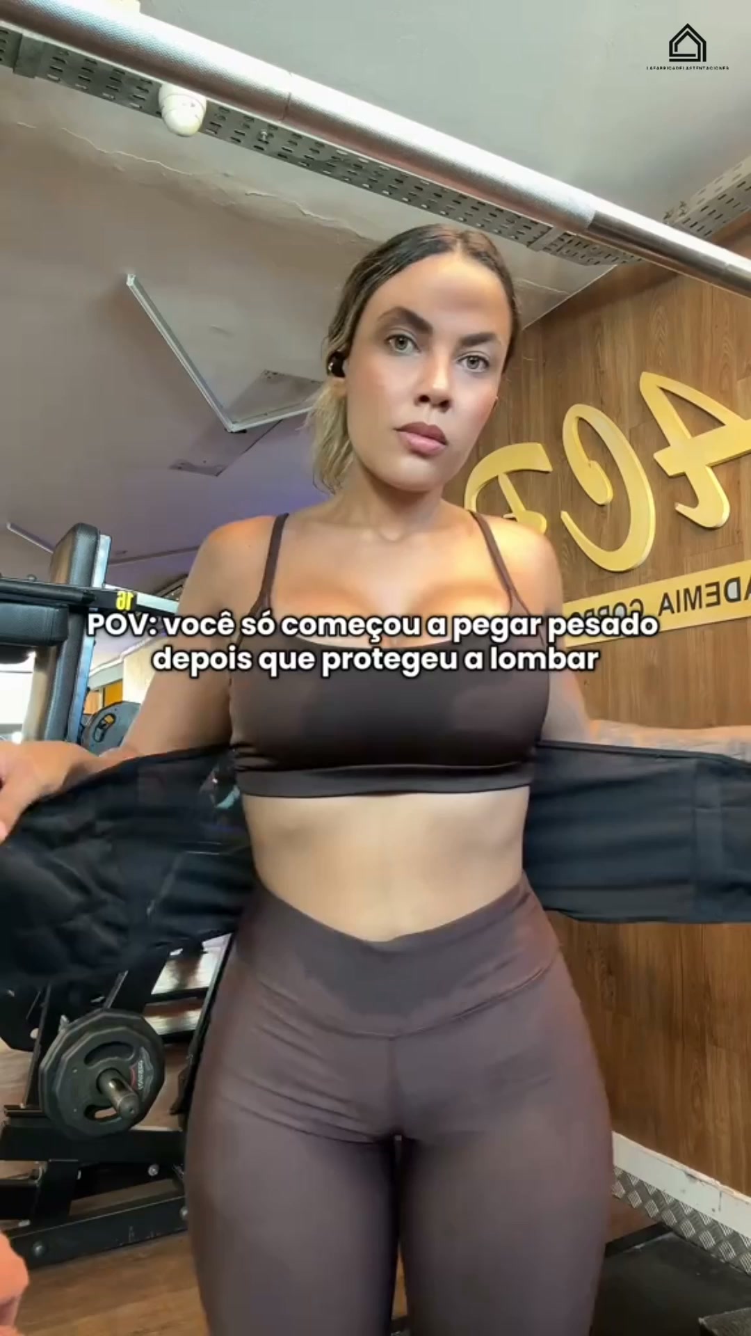 Anúncio de A fábrica das tentações