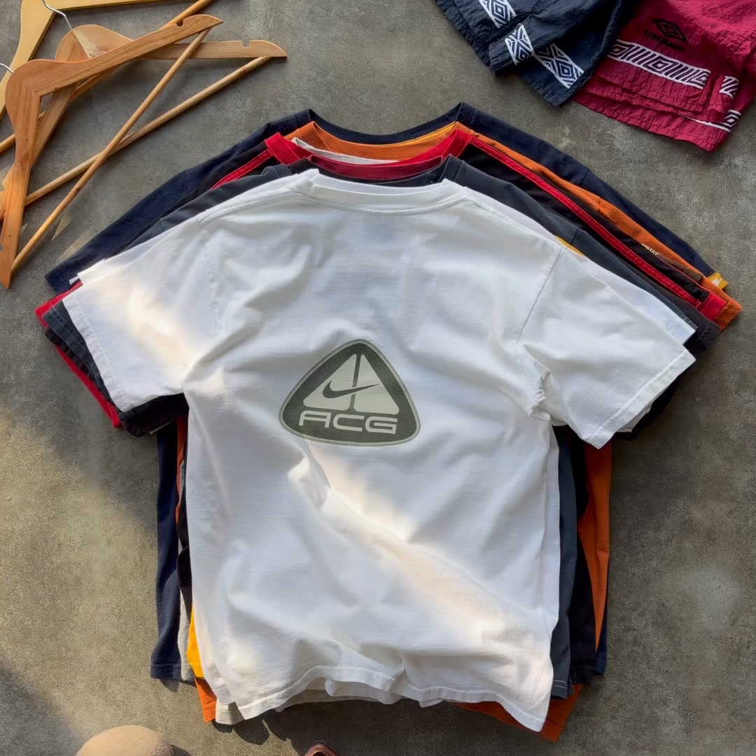Find your perfect vintage tee