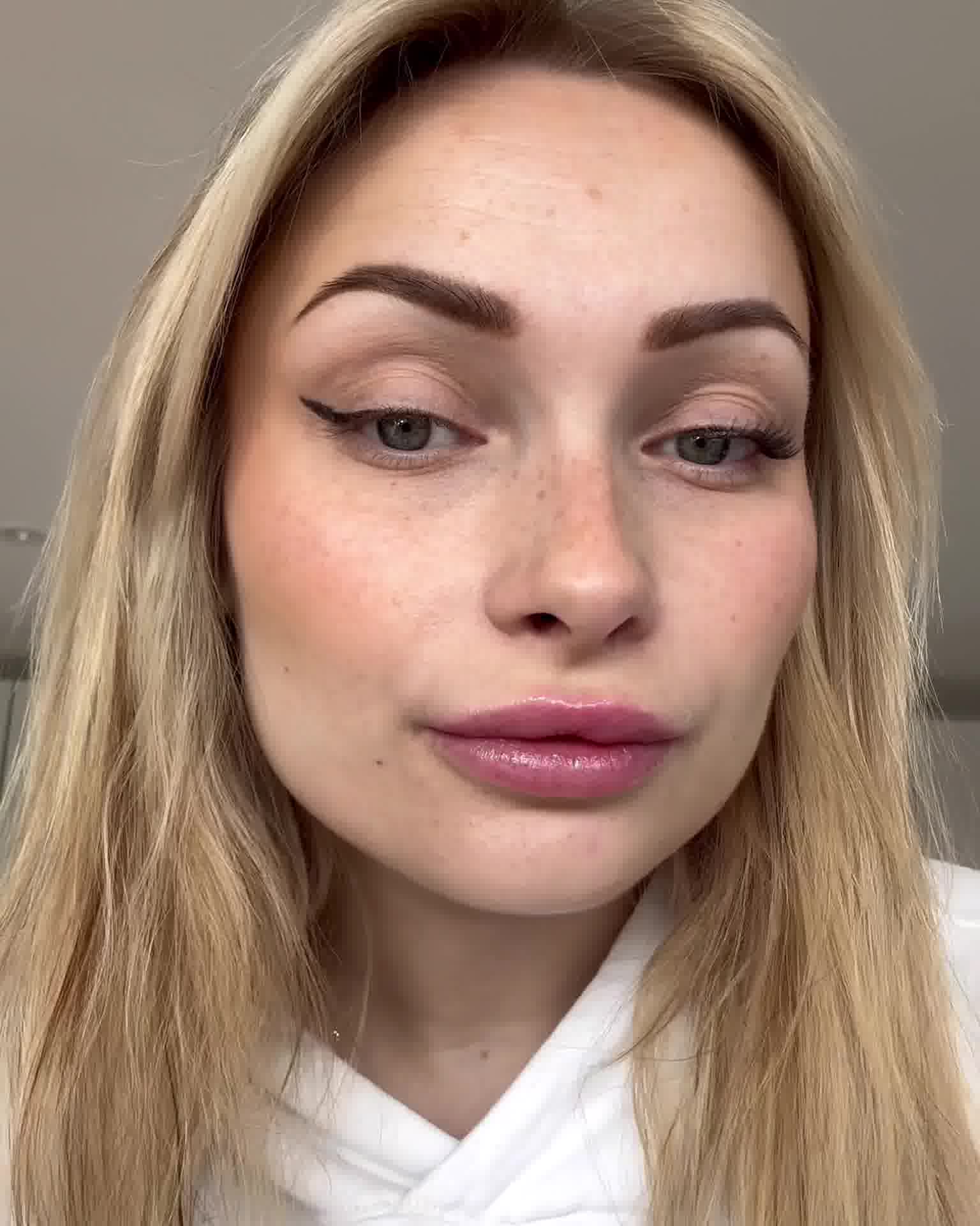 NEW One & Done Pre-Glued Half Lashes