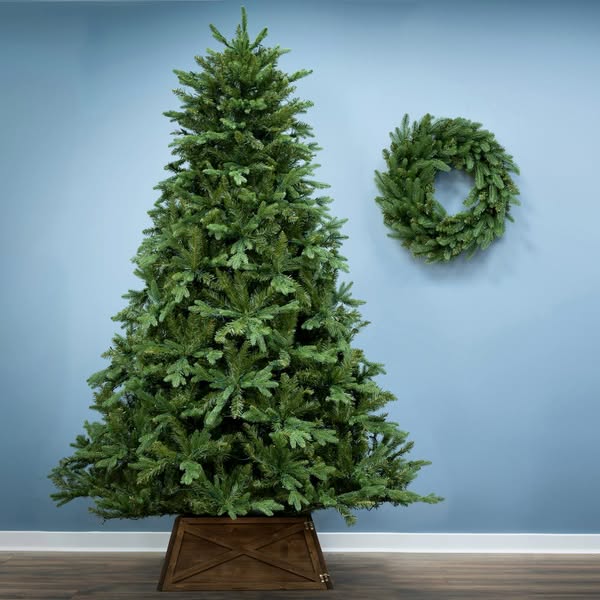 The 9ft Woodland Pine Christmas Tree | Christmas Tree World