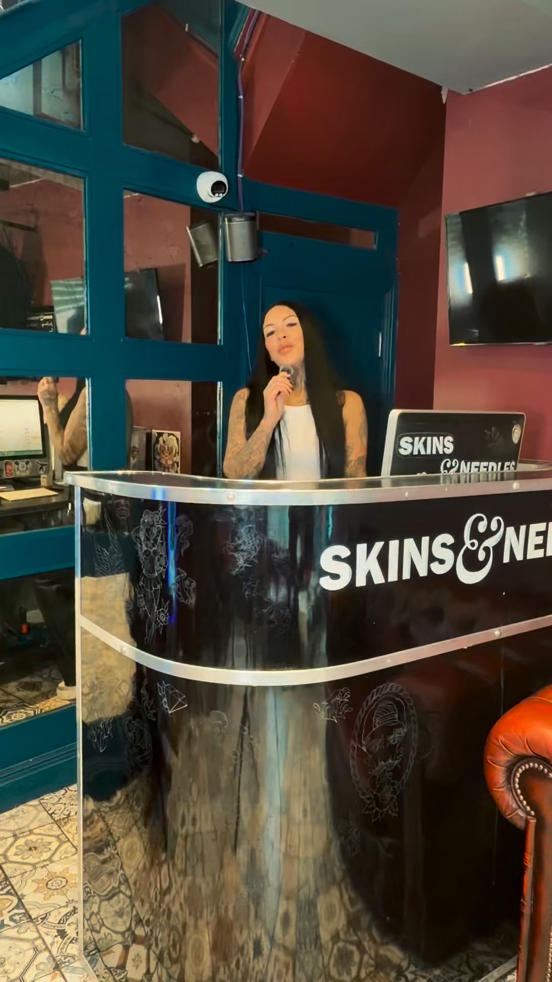 Anúncio de Skins and Needles Durham