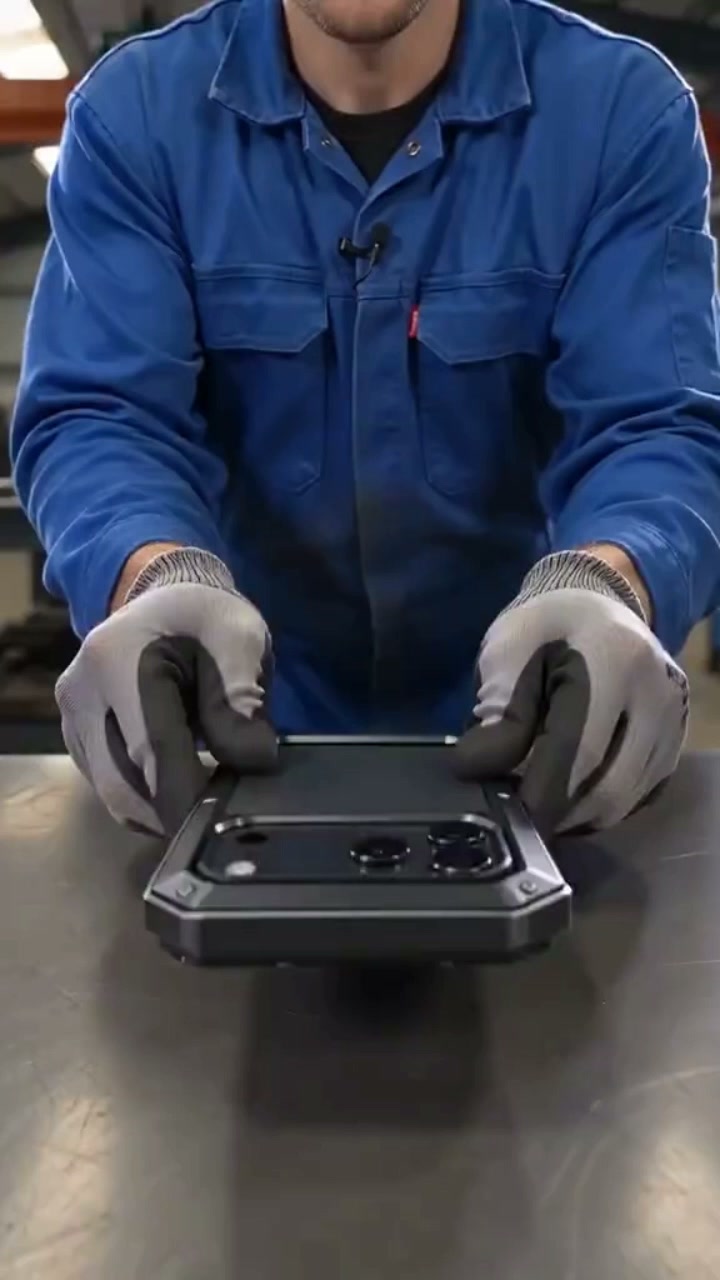 Extreme Heavy-Duty Metal Tactical Case with Screw-Lock Protection