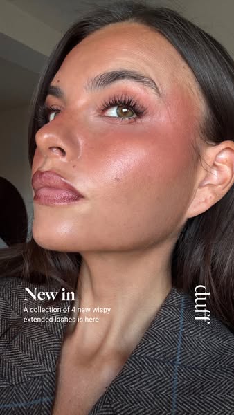 NYE EXTENDED LASHES