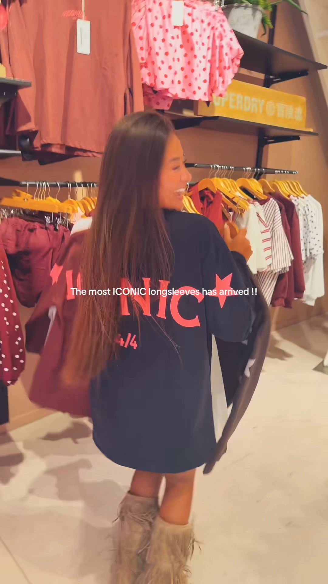 Shop hier deze ICONIC longsleeve!