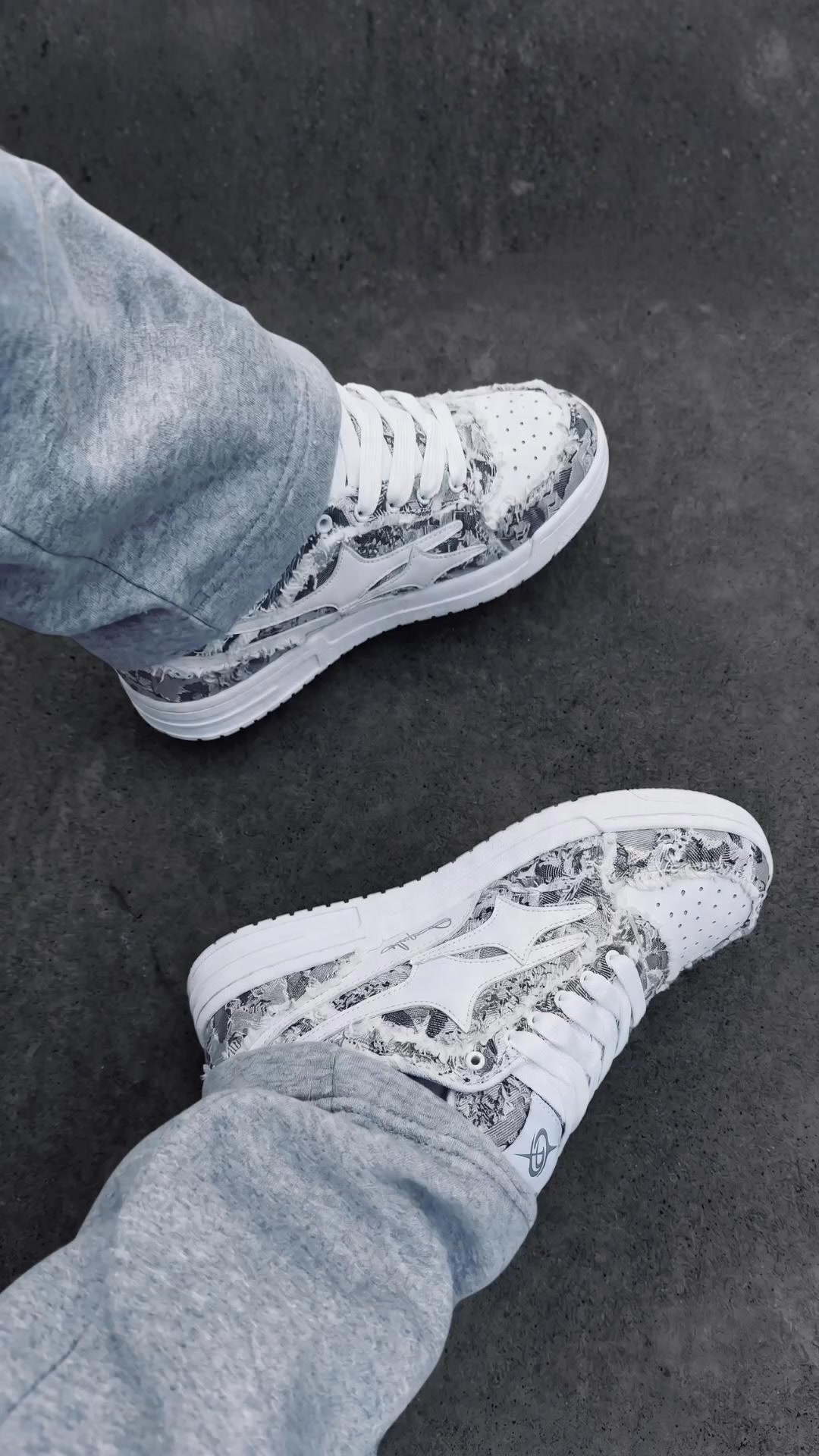 "AIRLINE" Sneakers