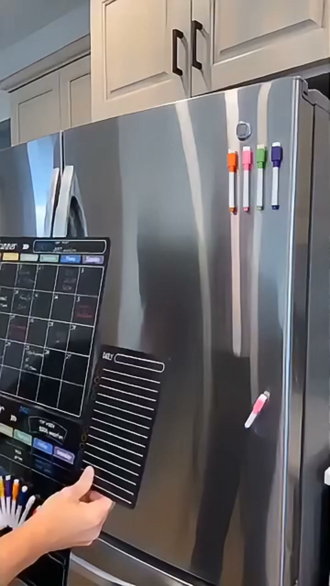 Magnetischer Familienplaner für Monat, Woche und Tag